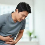 왼쪽 아랫배가 가끔가다 따끔따금 뭐가 찌르는 거 같아요.