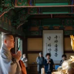 나무아미타불 관세음보살'은 무슨 뜻일까?